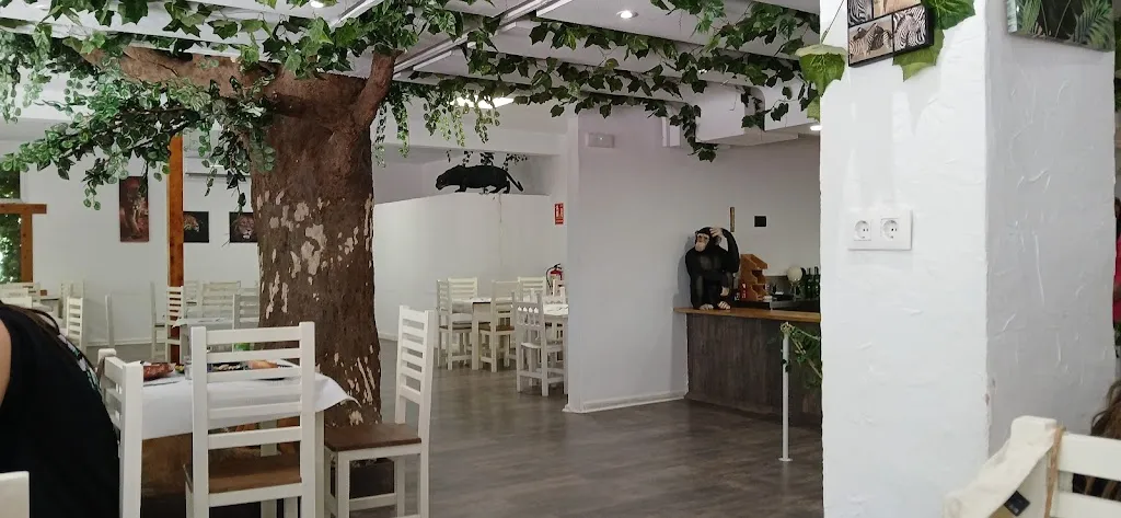 COKE_Restaurante Amboseli_Aldea del Fresno_review