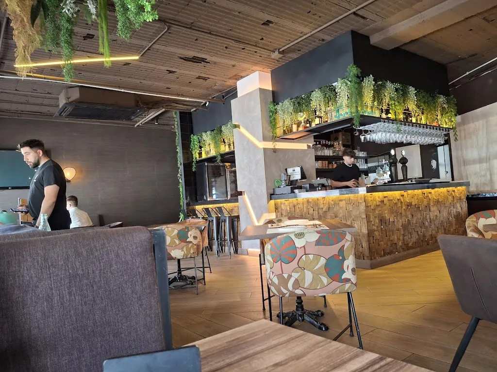 Valhalla Alpedrete_Alpedrete_slider_image_1