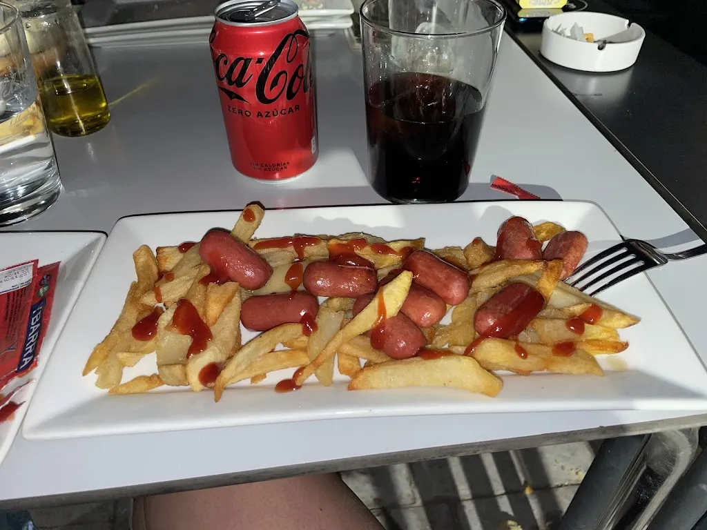 Laura Pérez_La Nueva Estación_Ambite_review