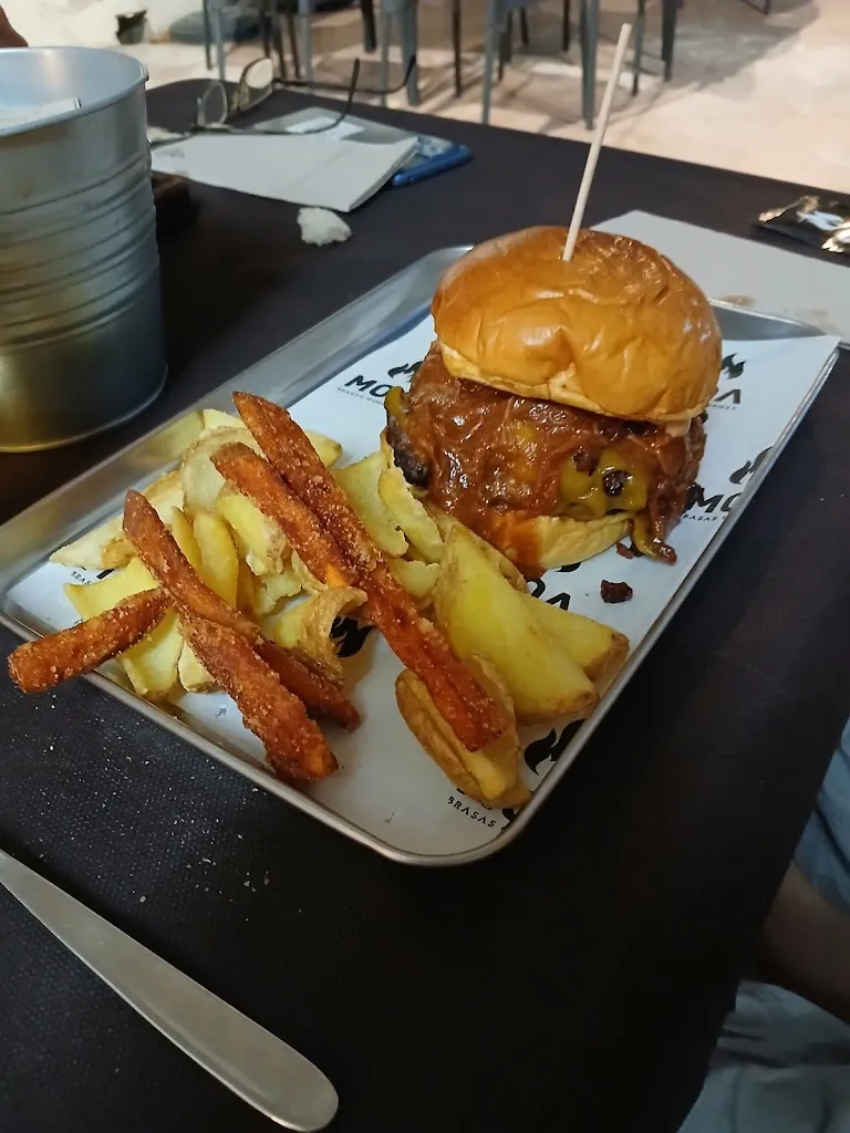 MOA BRASAS GOURMET_Monóvar/Monòver_slider_image_3