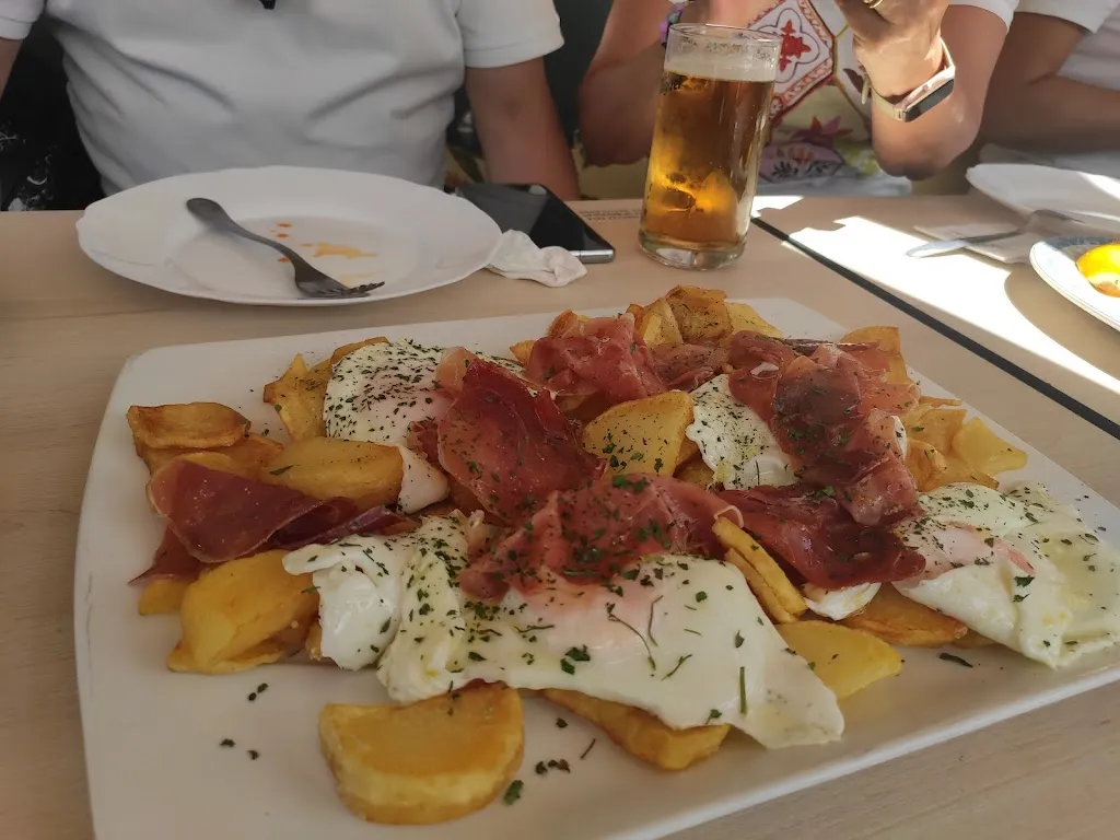 Joel Ackerman_Mesón los once ojos_Ambite_avis