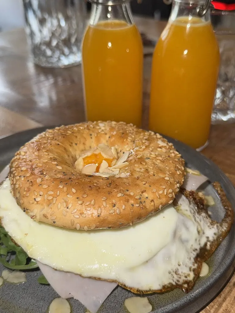 Marta Acosta_BAR CAFETERÍA NINO_Anchuelo_review