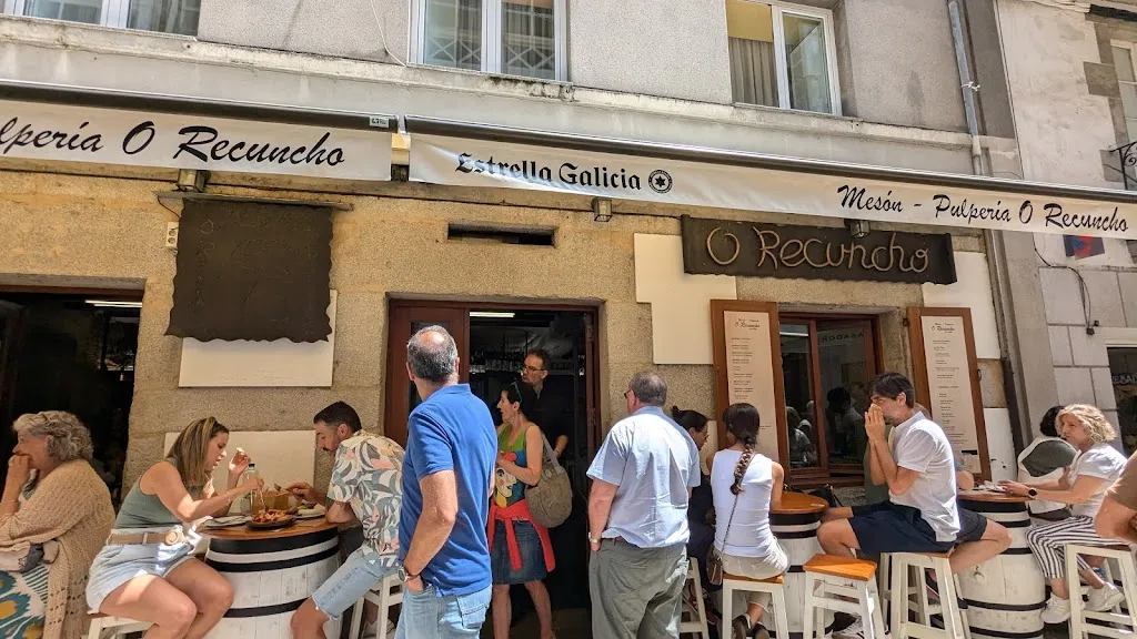 Mesón O Recuncho restaurant in Viveiro