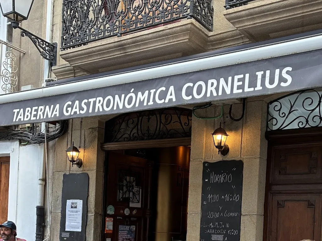 Cornelius Tavern restaurant in Viveiro