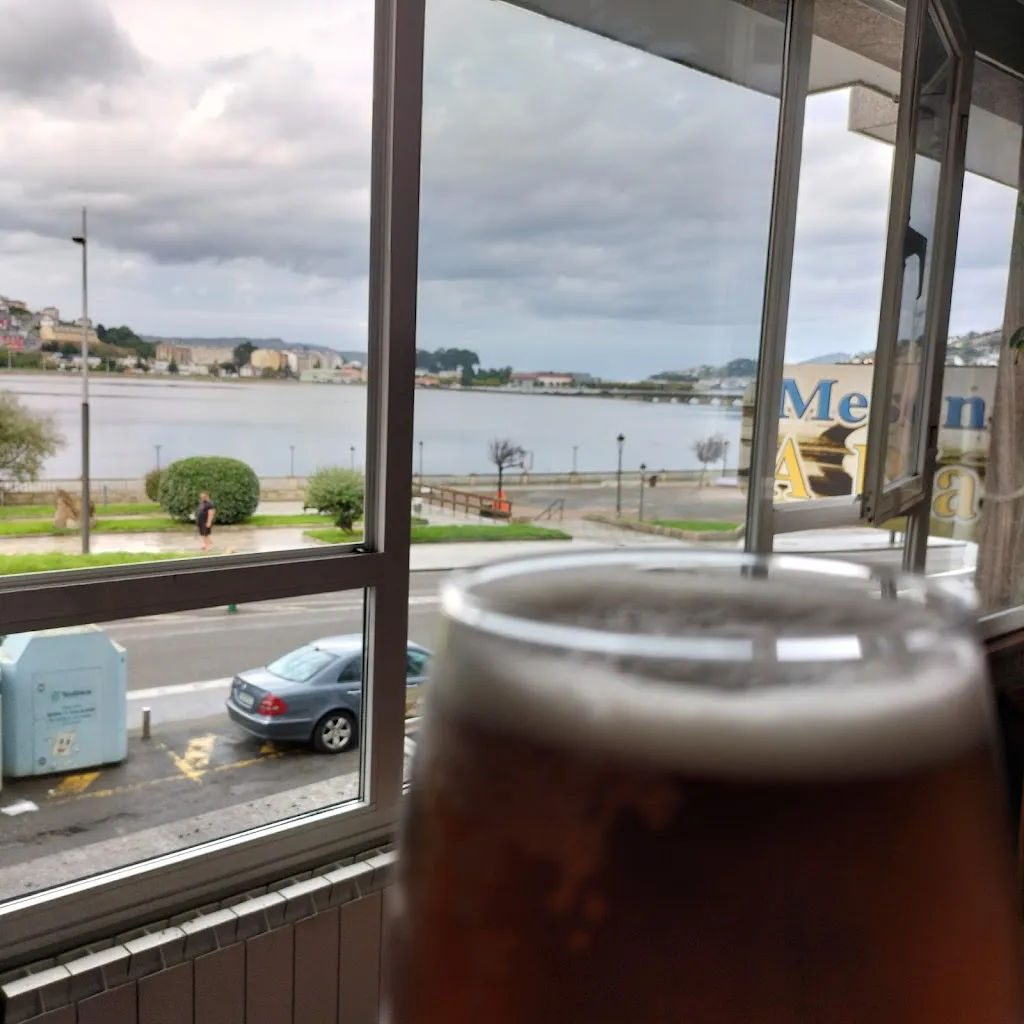 Chris Gait_The Estuary Meson Restaurant_Viveiro_review