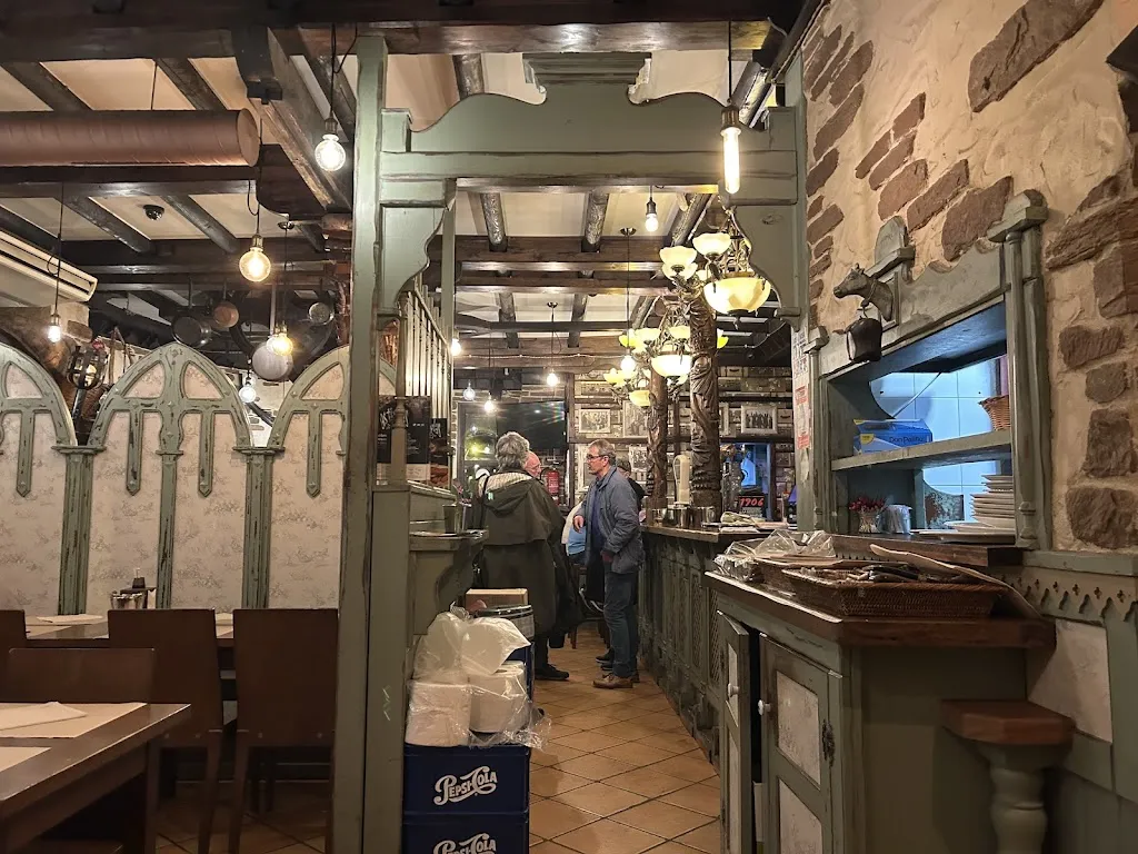 Jose Míguez_As Tixolas_Viveiro_review