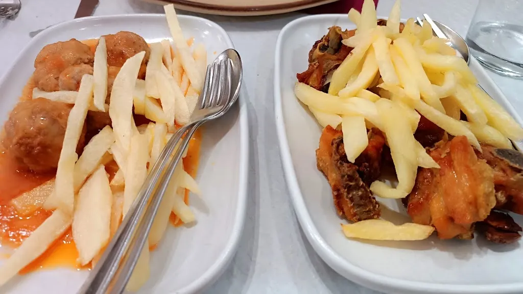 M Pazos_Mesón El Asturiano_Viveiro_recensione