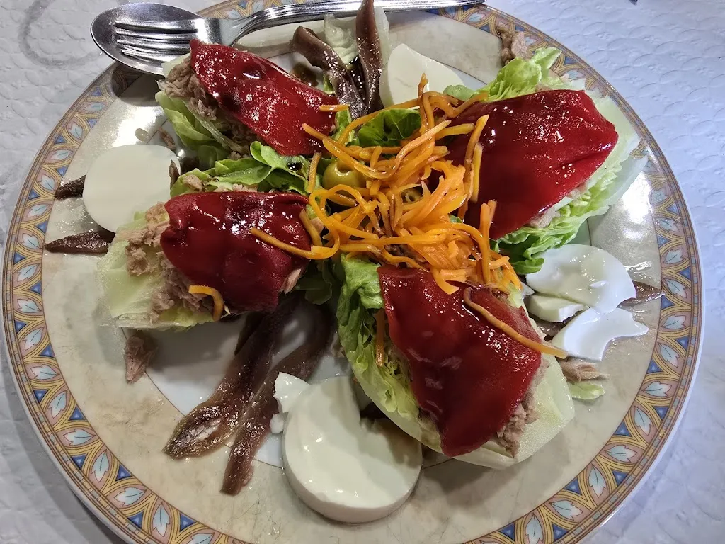 Emilio LLADA GONZALEZ_Mesón El Asturiano_Viveiro_recensione