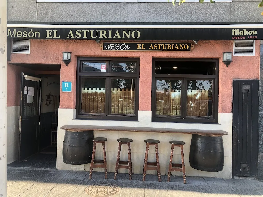 Mesón El Asturiano_Viveiro_slider_image_1