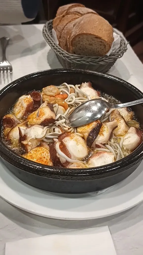 Mesón El Asturiano_Viveiro_slider_image_2