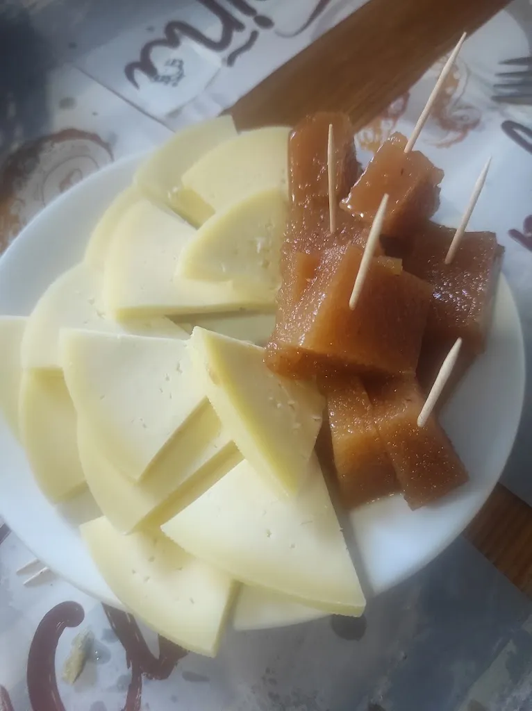 Menu_Restaurante Pulpería A Taciña_Viveiro_image_7