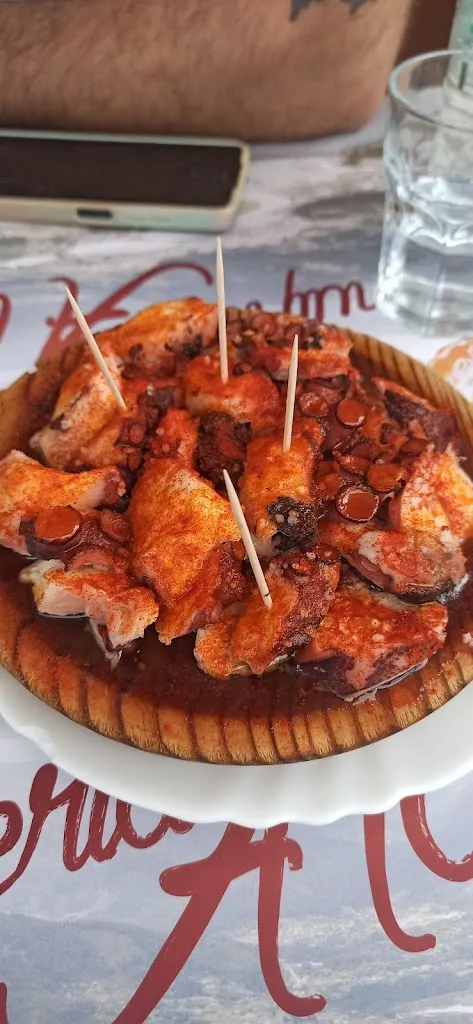 Ángeles Barquero_Restaurante Pulpería A Taciña_Viveiro_review