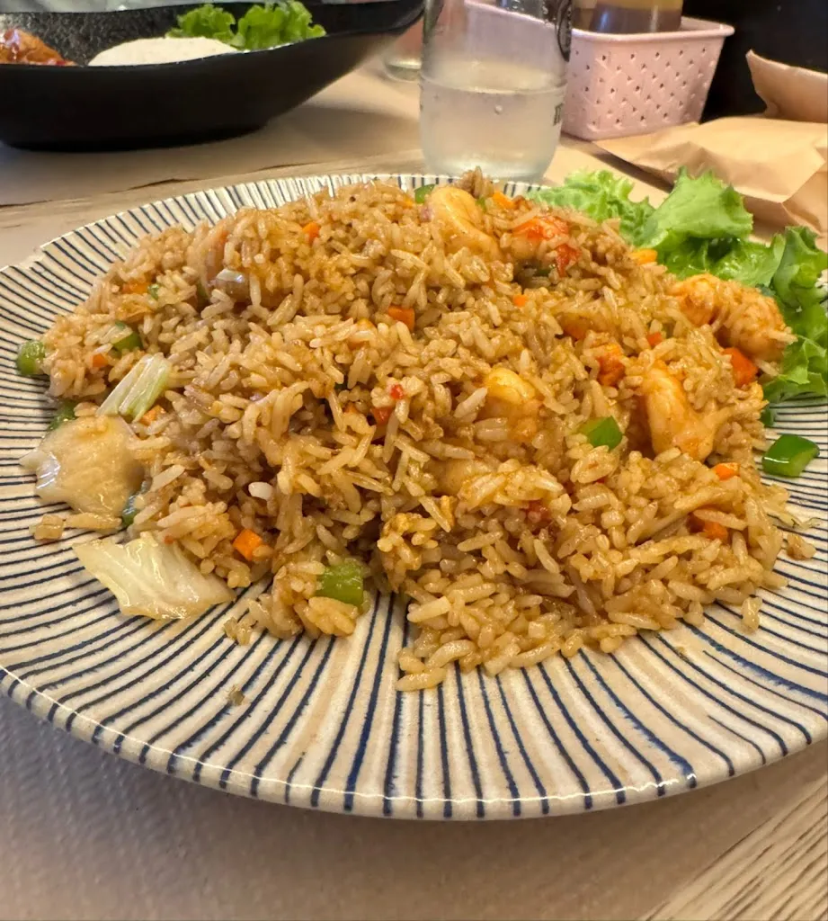 Charlotte D._Warung Indostar _Viveiro_review