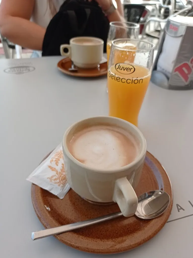 Menu_Cafetería Mesón K2_Viveiro_image_9