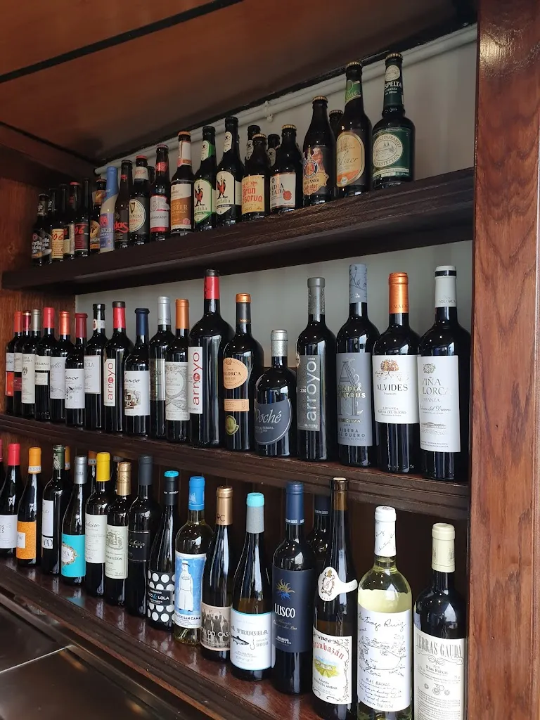 Atlántico Gastrobar restaurant in Viveiro