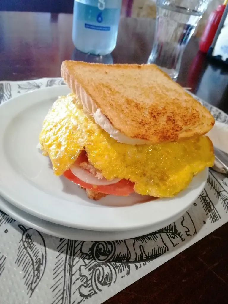 María Rosa_The Bypass Restaurant_Viveiro_review