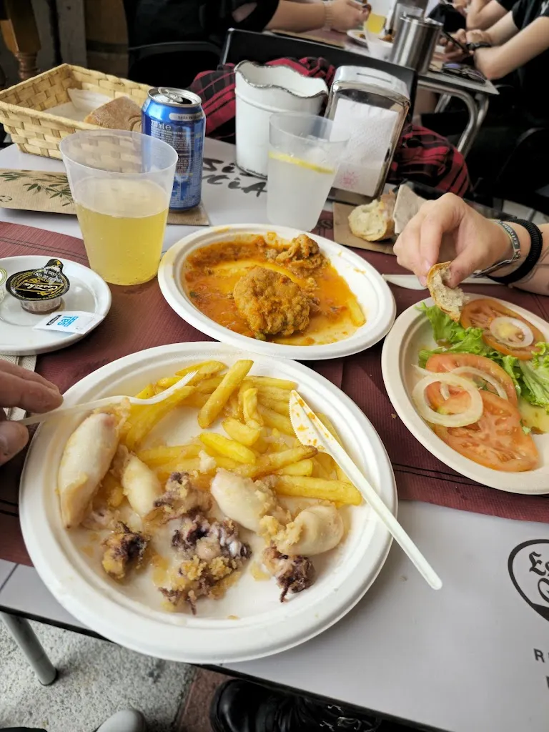 David Mera Arceo_A Lareira_Viveiro_review