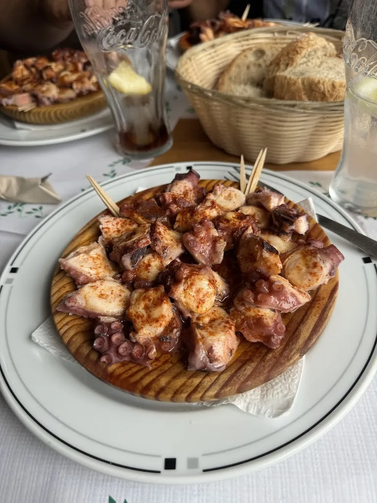 Restaurante Bar A Praza_Viveiro_slider_image_2