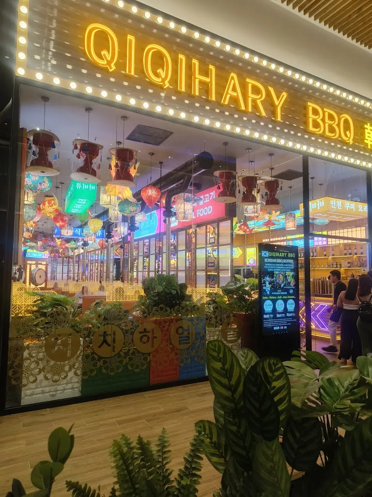 QIQIHARY SUSHI KOREAN BBQ PARQUE CORREDOR restaurant in Ajalvir