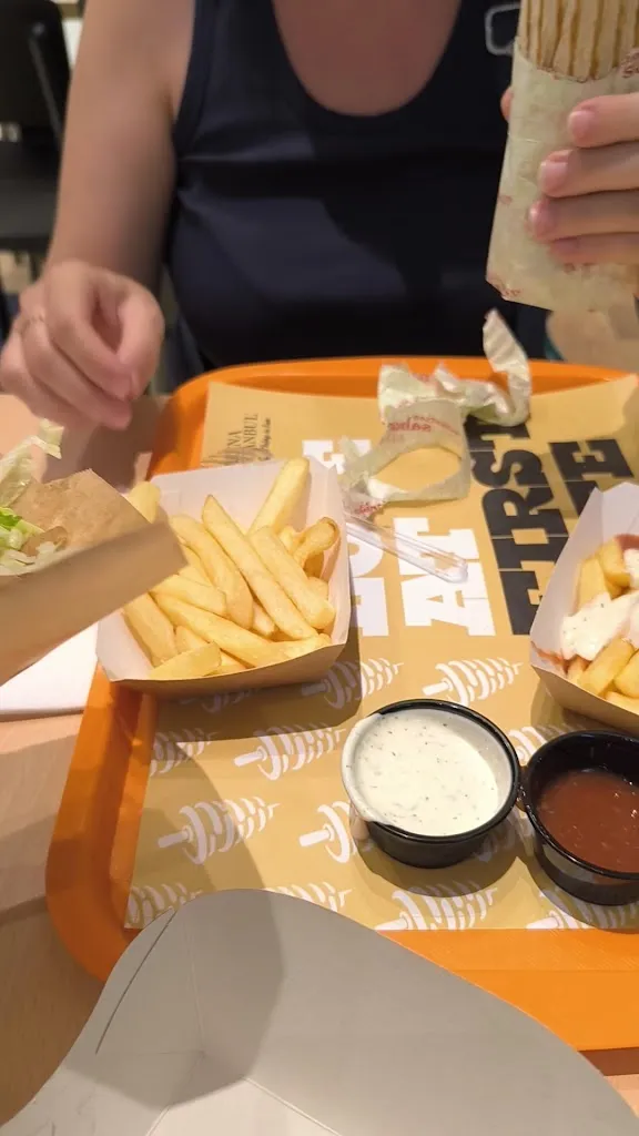 R3_Reyna Istanbul Parque Corredor_Ajalvir_review