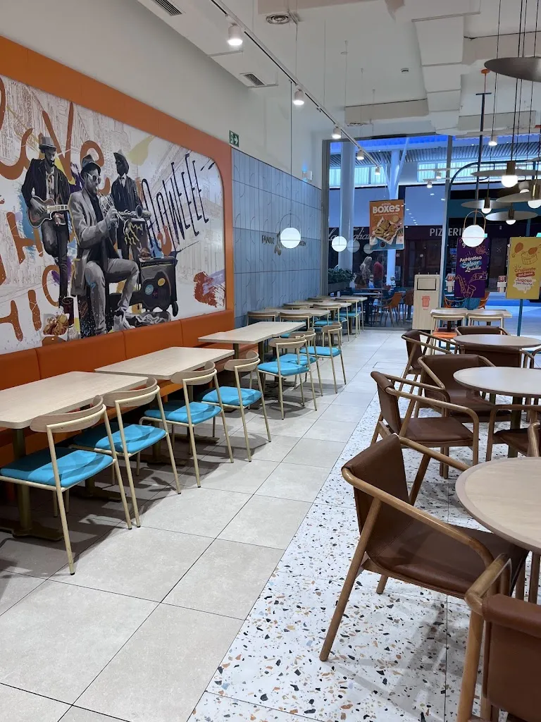 Popeyes Famous Louisiana Chicken_Ajalvir_slider_image_3