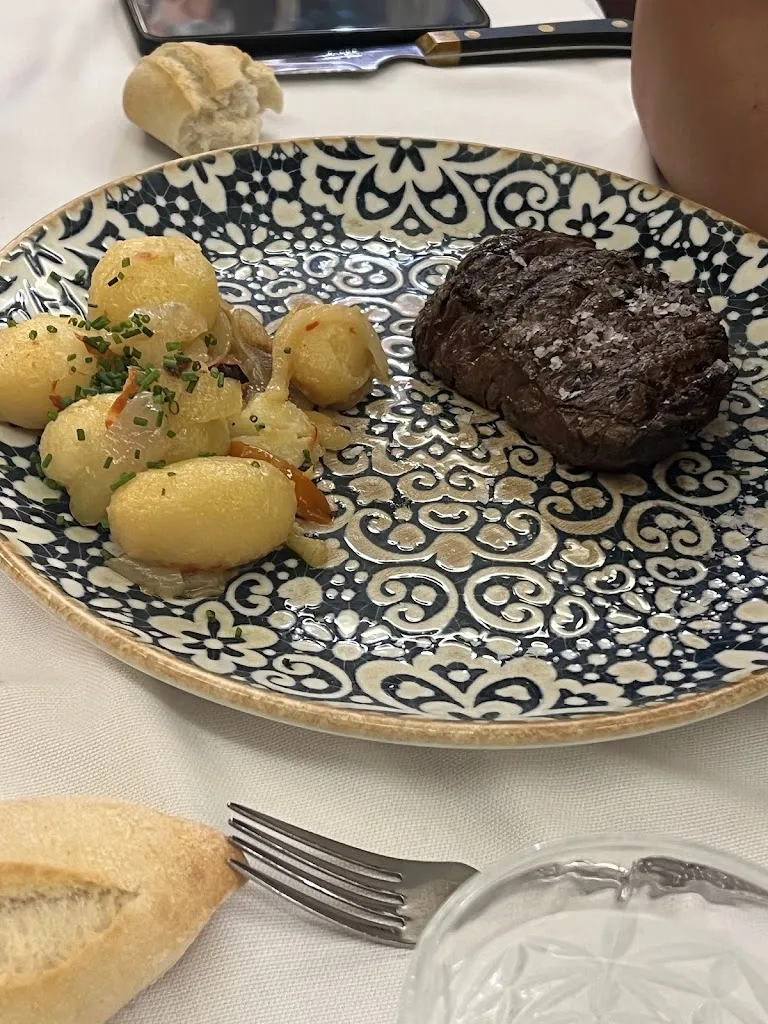 Laura-Mihaela Musat_Restaurante El Corral de la Abuela_Aranjuez_review