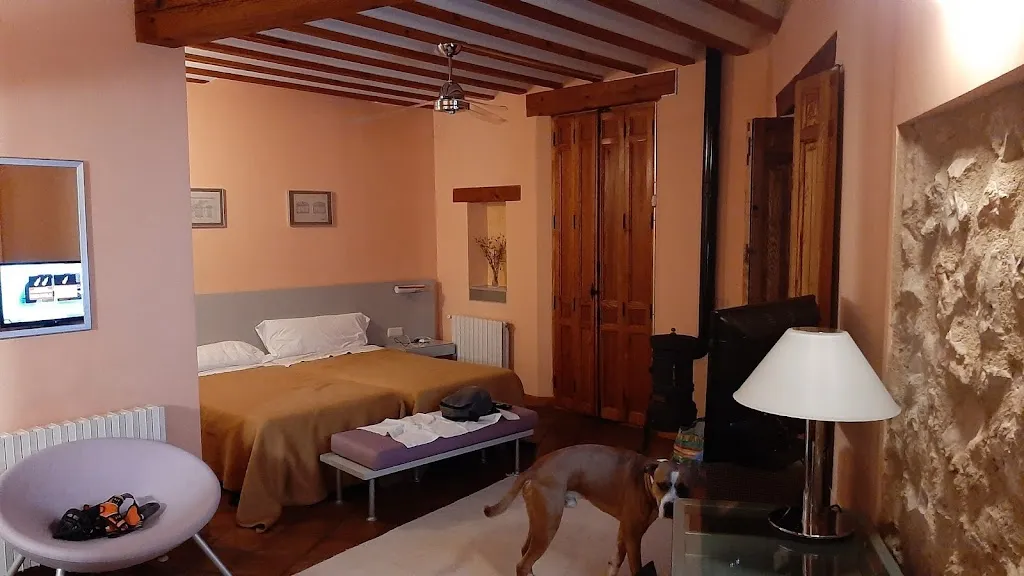 Yves Adamczyk_Bar restaurante La Casa Alta_Belmonte de Tajo_review