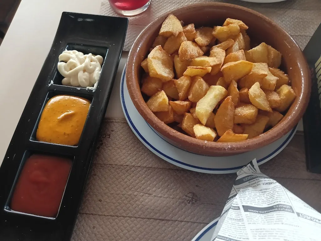 Belén Lázaro_Bar Estanco Alí_Berrueco El_review