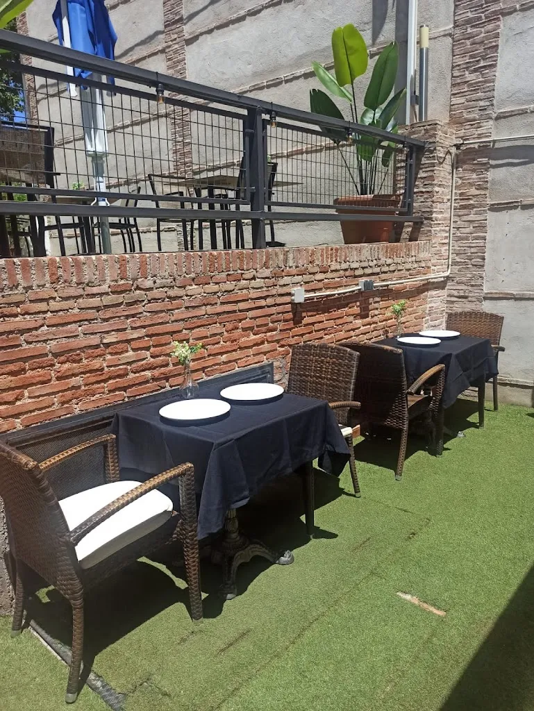 La terraza de Casi_Brunete_slider_image_1