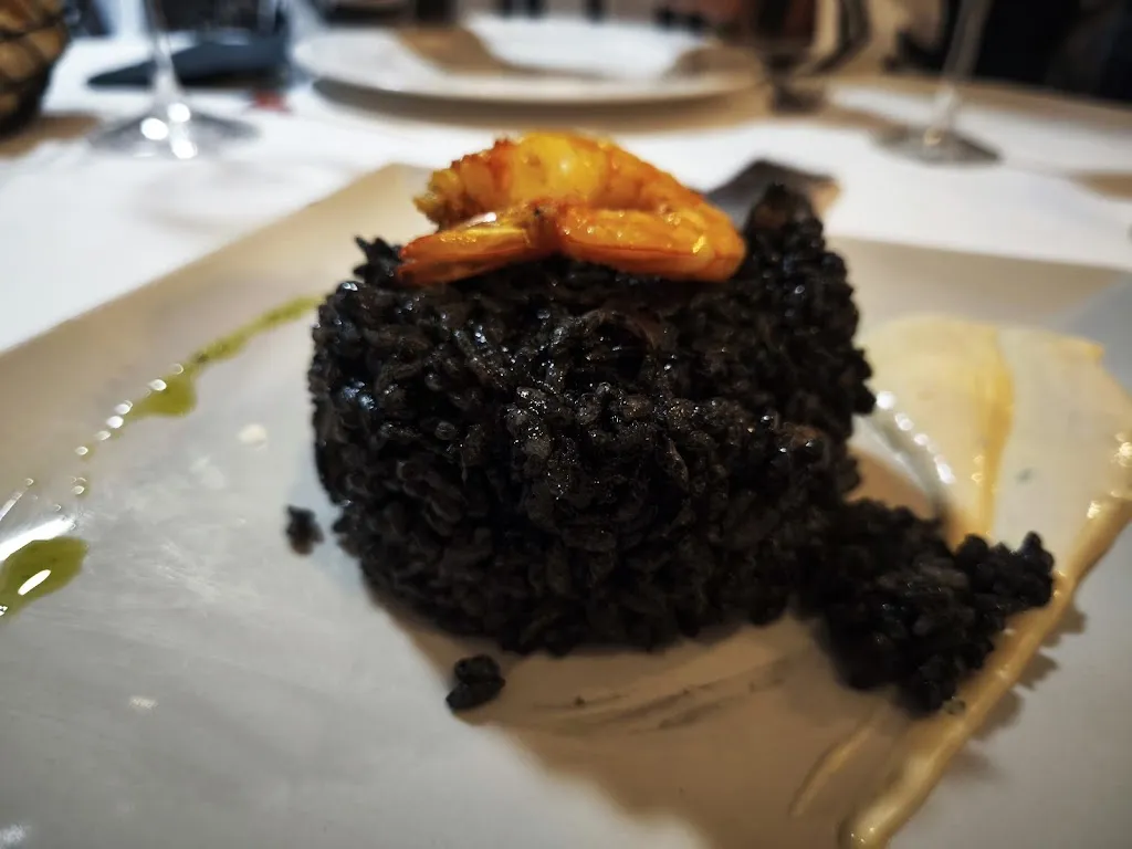 Fernando Martinez de Velasco_La Taberna de los Cerros_Becerril de la Sierra_review