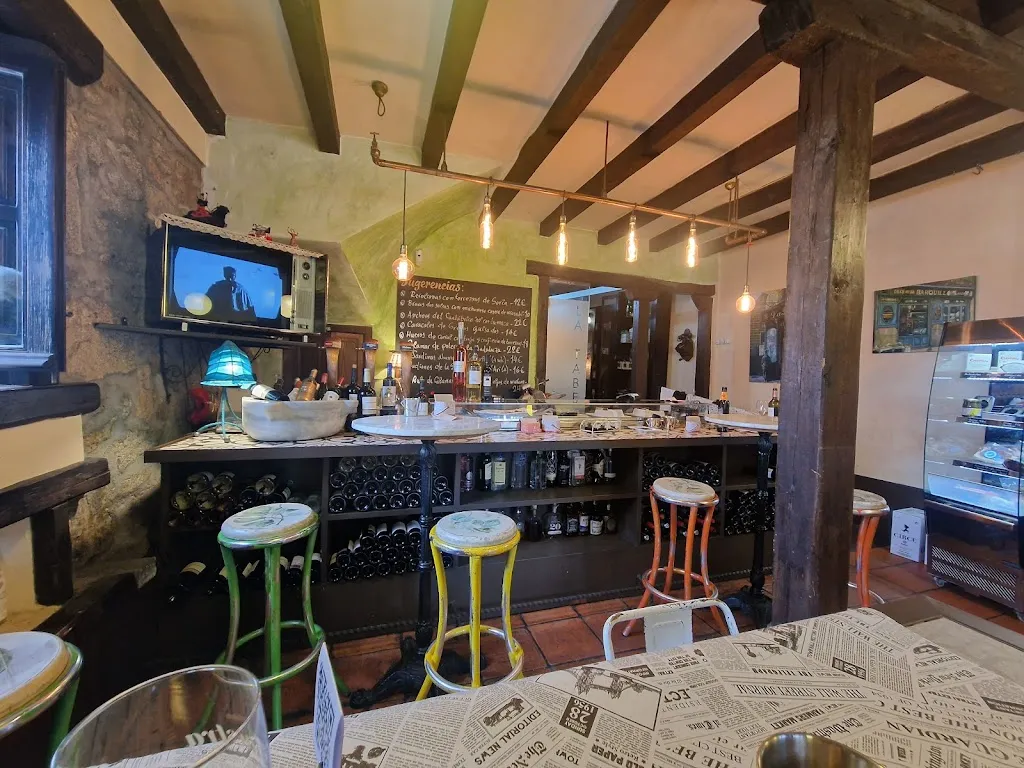 La Taberna de los Cerros restaurant in Becerril de la Sierra