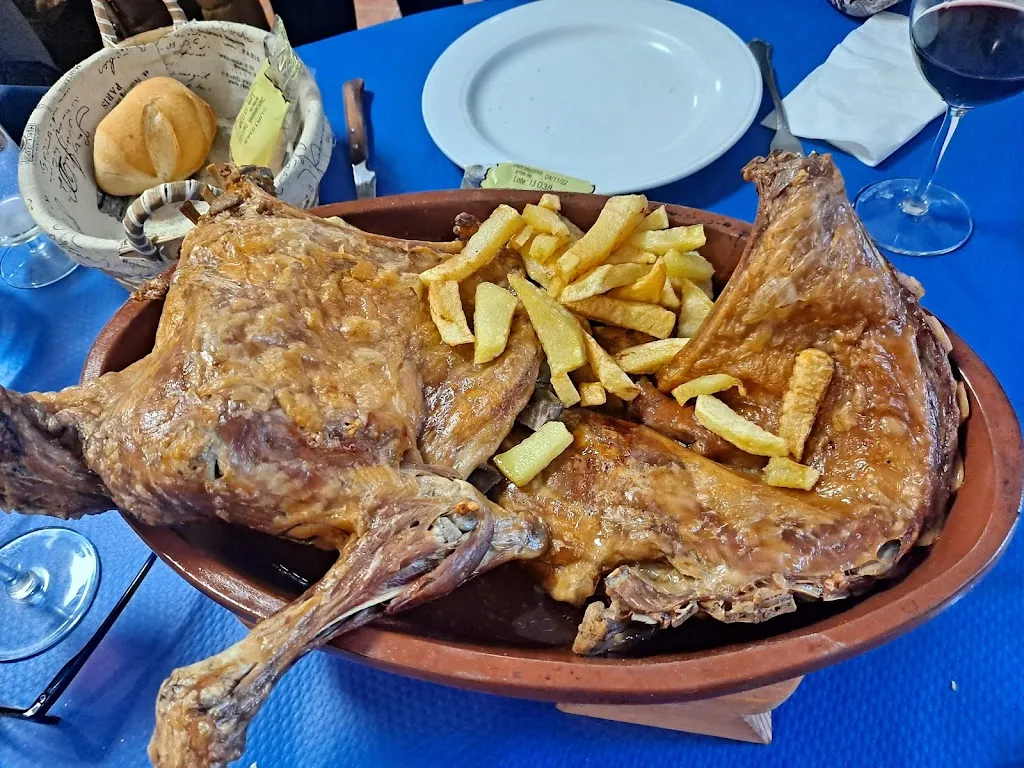 Restaurante Las Cadenas_Becerril de la Sierra_slider_image_2