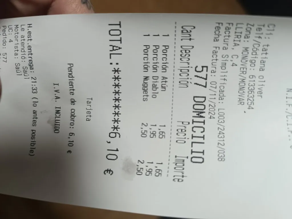 Tati Oliver_PIZZERÍA AL PUNT._Monóvar/Monòver_avis