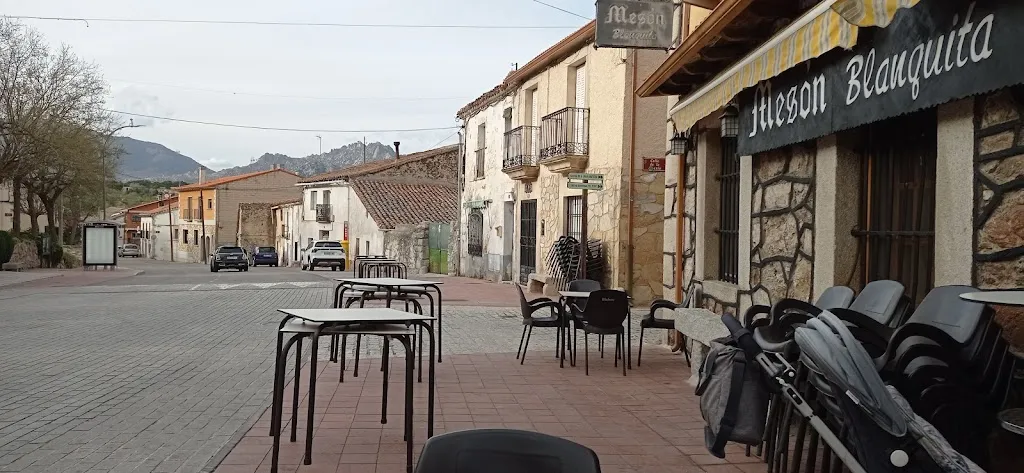 Mesón Blanquita restaurant in Cabanillas de la Sierra