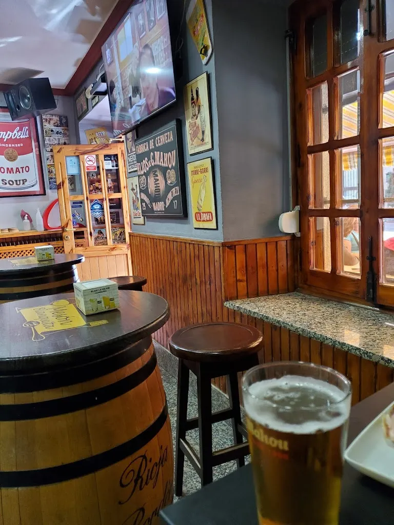 Mesón Blanquita_Cabanillas de la Sierra_slider_image_3