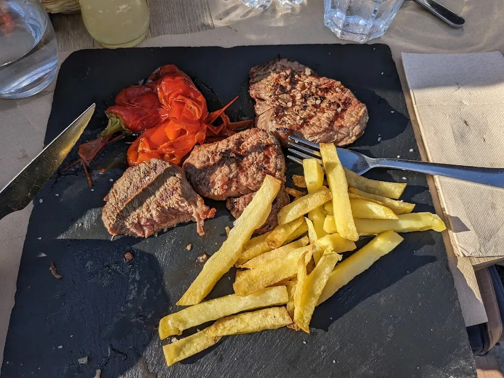 Victor Trac_Cervecería La Cuerda_Cabrera La_review