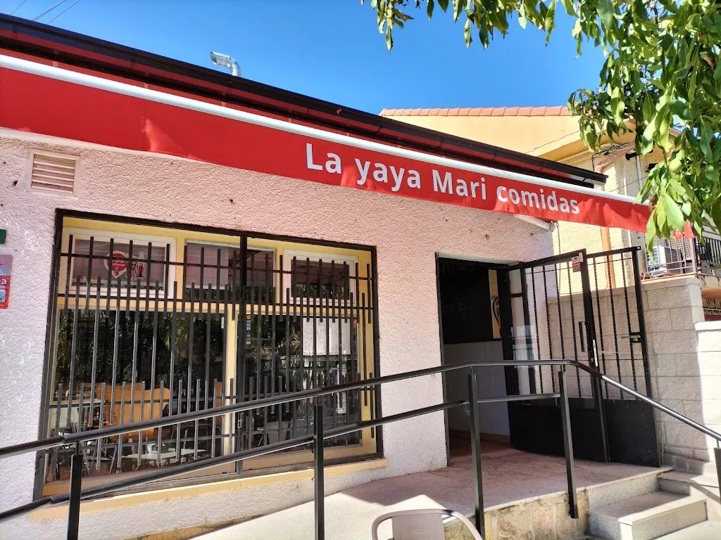 La yaya Mari_Cabrera La_slider_image_3