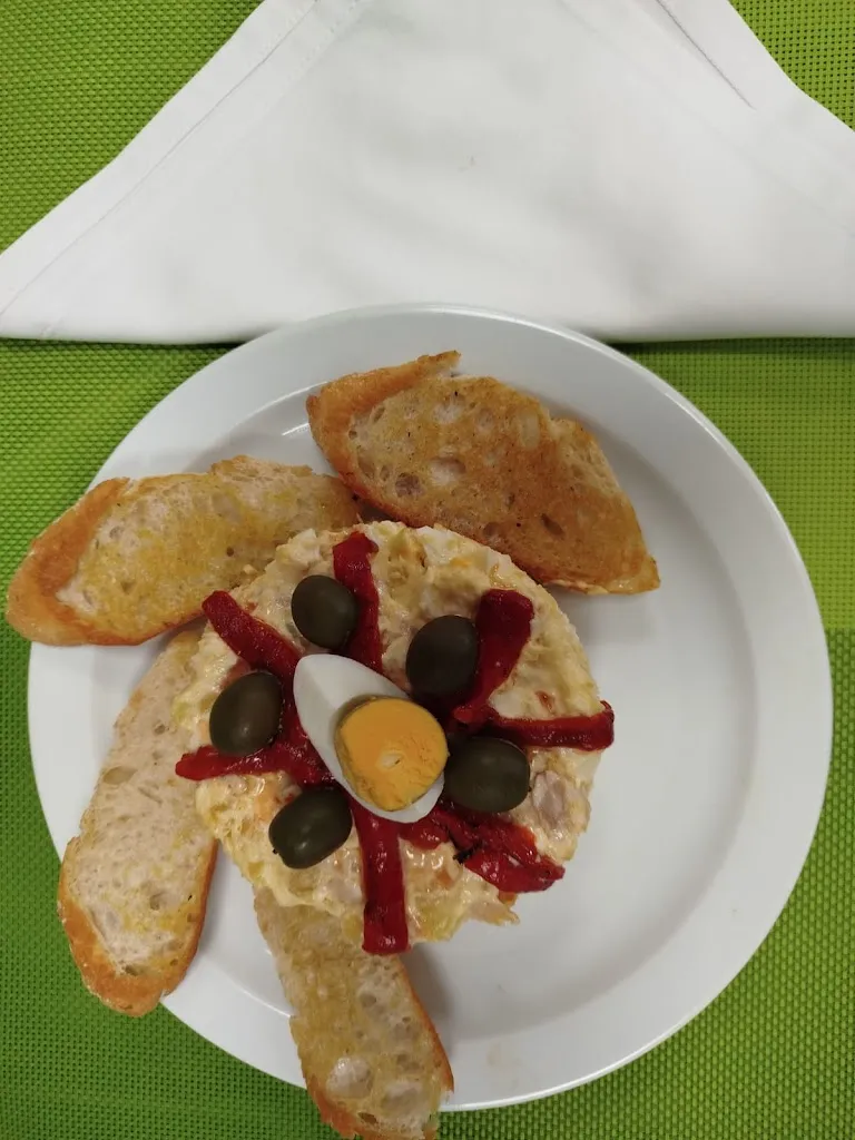 Restaurante Pico de La Miel_Cabrera La_slider_image_3