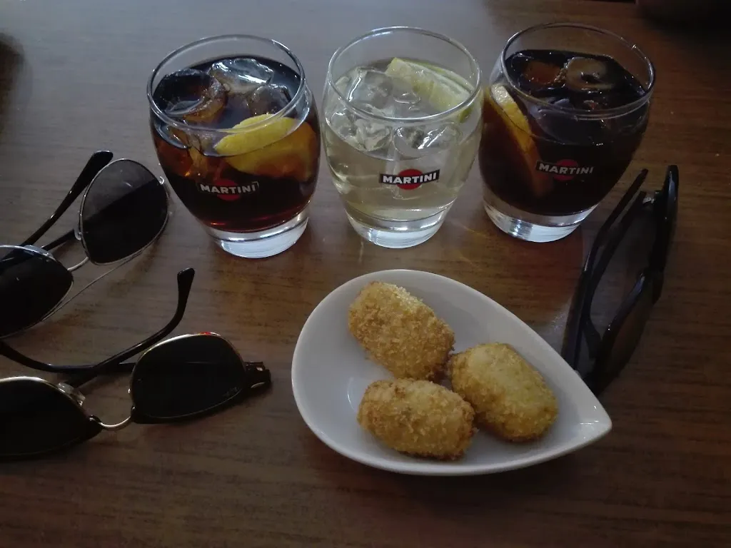 Menu_Bar Cristo_Cabrera La_image_5