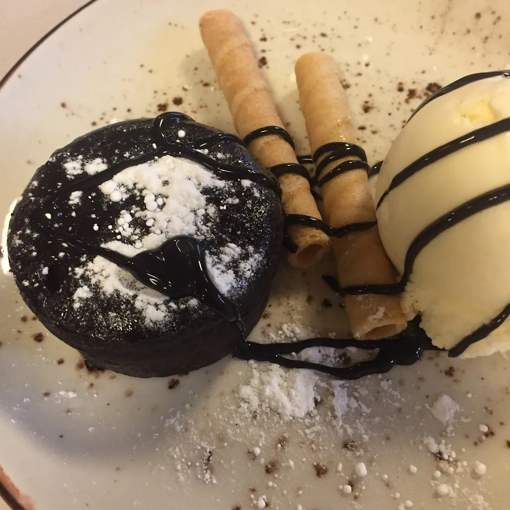 Mireia Solà Llort_La Maruja_Bustarviejo_review