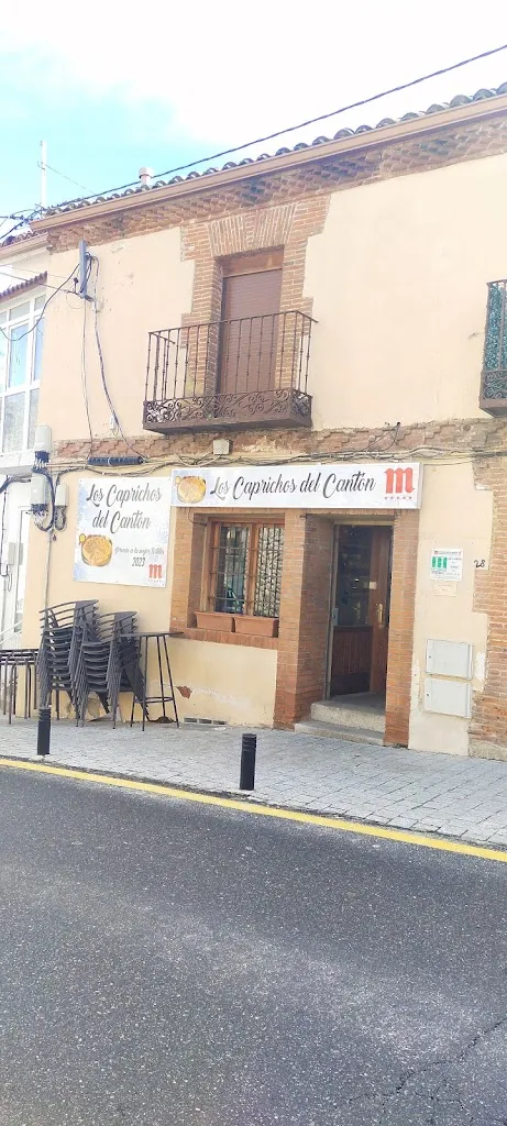 Los Caprichos Del Cantón_Bustarviejo_slider_image_1