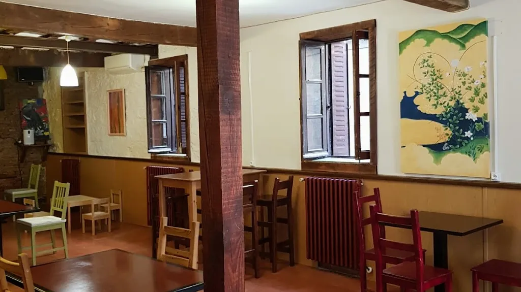 Cárabo Café restaurant in Bustarviejo