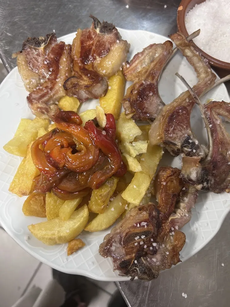 Restaurante LA LINEA_Bustarviejo_slider_image_2