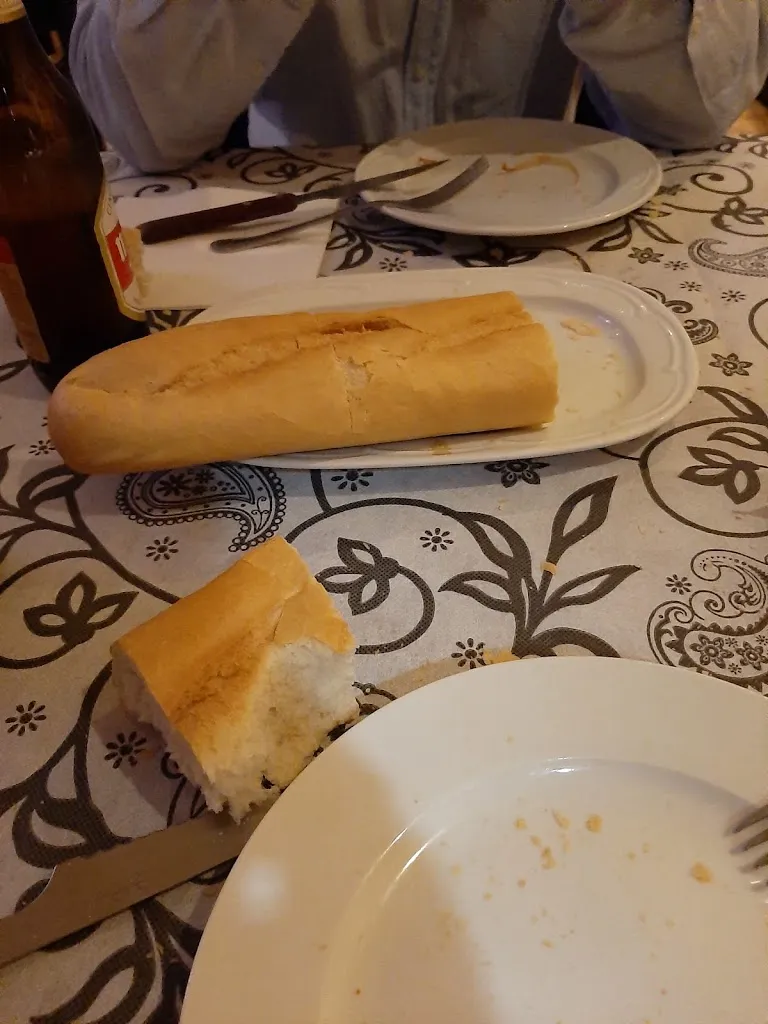 Menu_Bar El Parador_Cadalso de los Vidrios_immagine_7