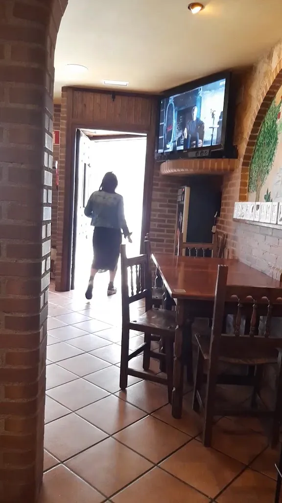 Bar El Parador_Cadalso de los Vidrios_slider_image_2