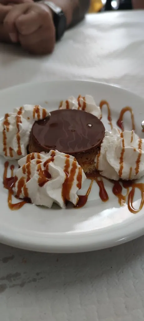 Sara Rodríguez Hernández_Bar Transilvania_Cadalso de los Vidrios_review