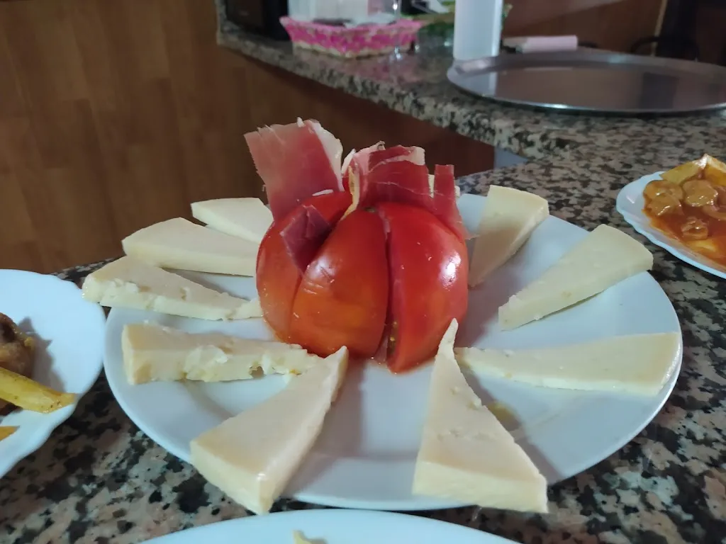 Menu_Bar Mariano_Cadalso de los Vidrios_image_8