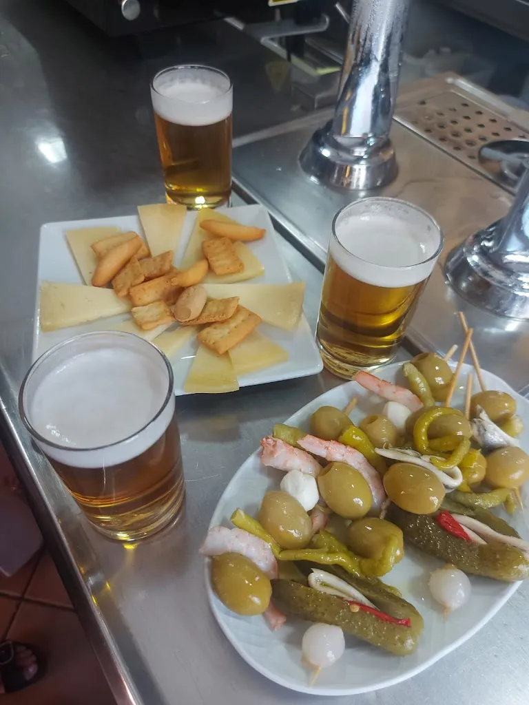 Marta Panizo Alonso_Bar El Churrero de Cadalso_Cadalso de los Vidrios_review