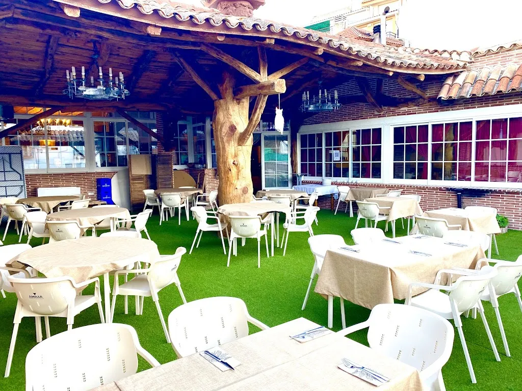 Asador de los Gallos restaurant in Carabaña