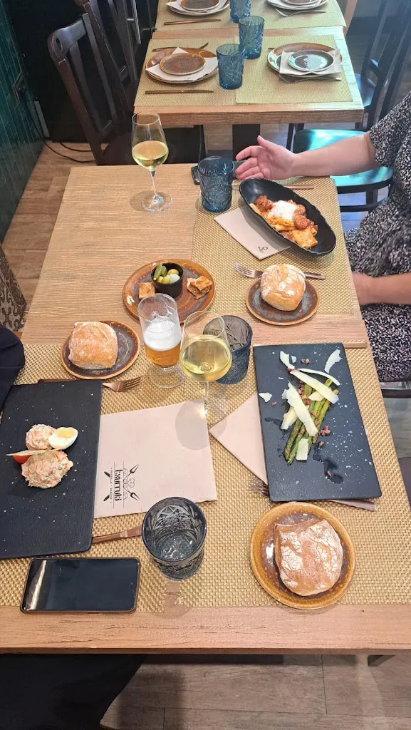 Anca Moreanu_Txurruki Parrilla Asador_Carabanchel_review